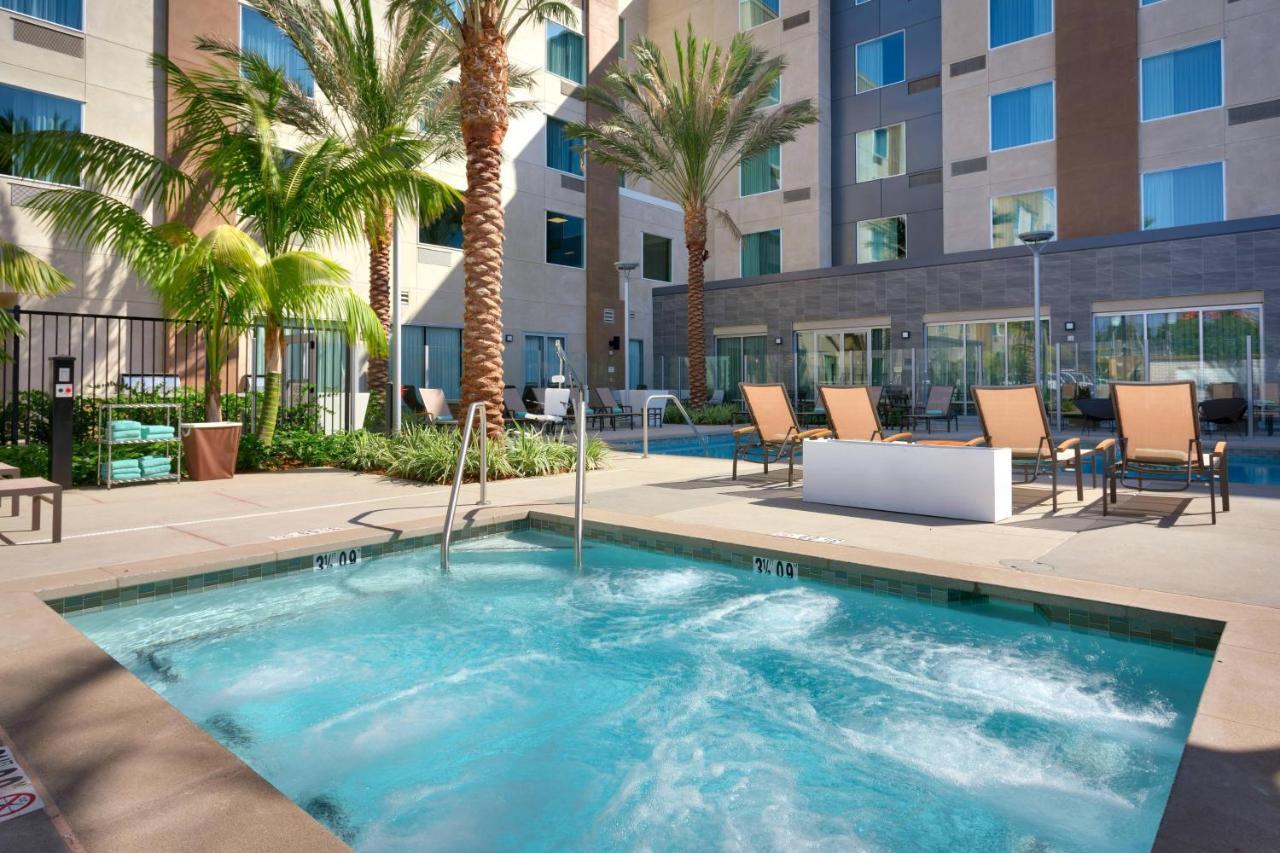Courtyard By Marriott Los Angeles Lax/Hawthorne Exterior photo